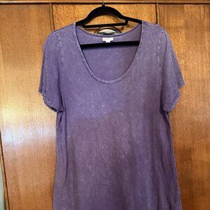 LuLaRoe Classic T XL, in acid wash Purple color